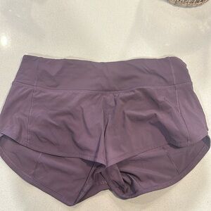 lululemon speed up shorts, 2.5”, size 4, very good condition